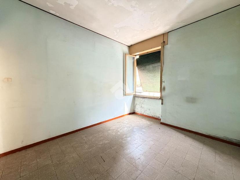 Trilocale in Via Cavour 12, Cave