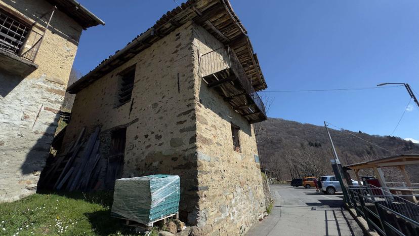 Rustico in Mornico, Bellano — foto 3 di 5