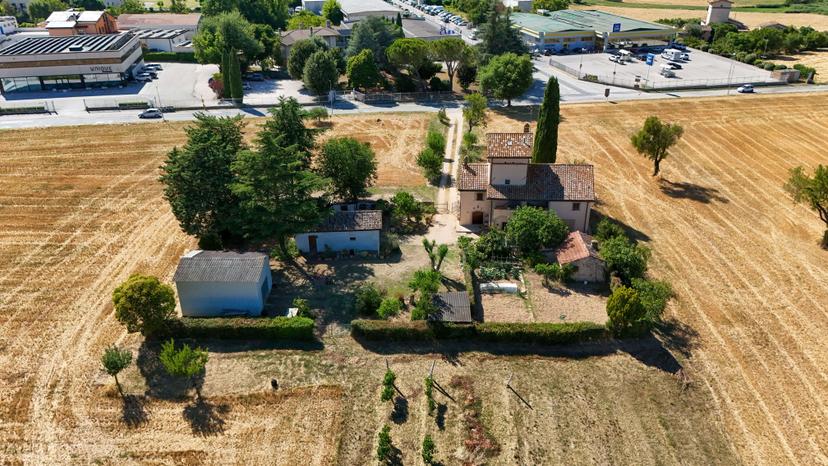 Villa unifamiliare in Località Madonna di Lugo, Spoleto — foto 3 di 5