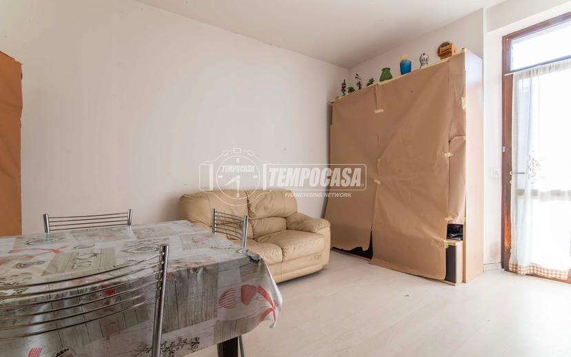 Bilocale in Via Cavour 2, Oltrona di San Mamette — foto 3 di 5