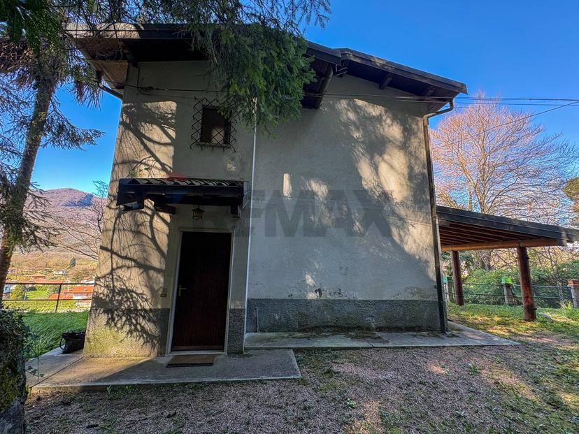 Casa indipendente in Via Scerè 17, Besano — foto 2 di 5