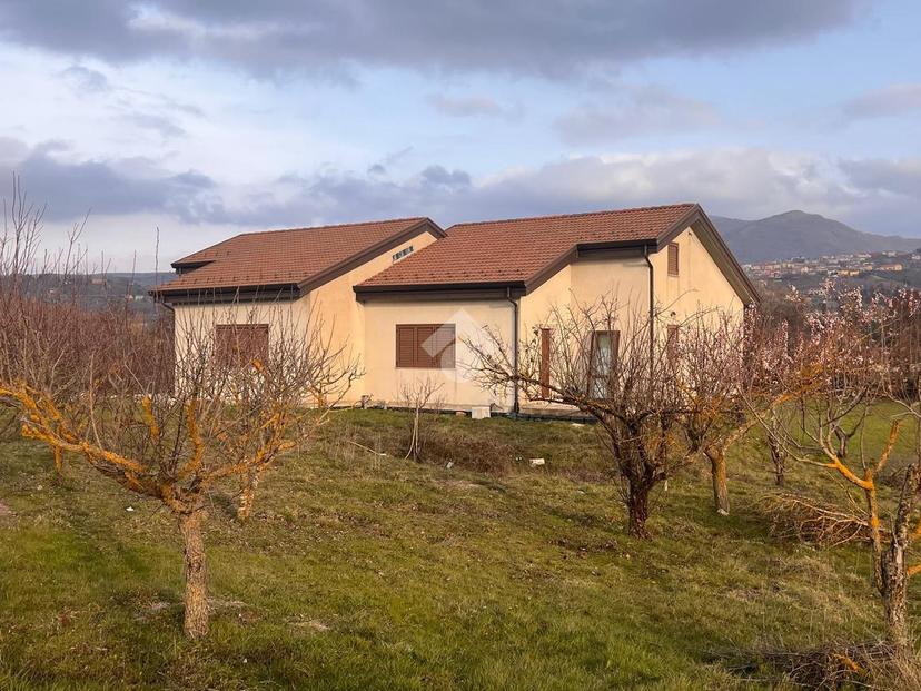 Villa in V Molino di Capo, Pignola — foto 4 di 5