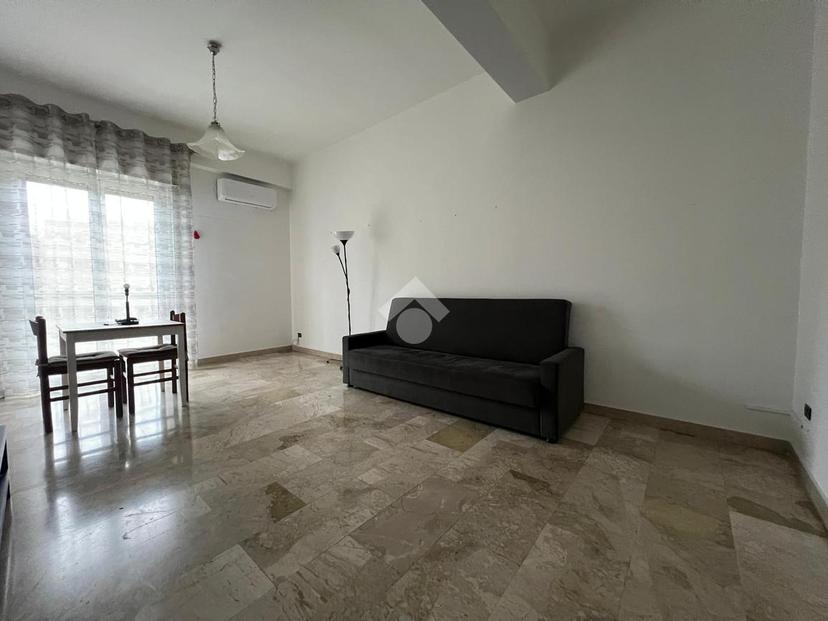 Quadrilocale in Via Antonino Cutroneo 33, Reggio di Calabria — foto 4 di 5