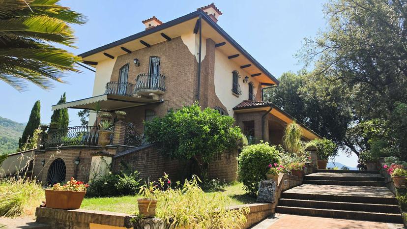 Villa unifamiliare, Castelnuovo Magra — foto 5 di 5