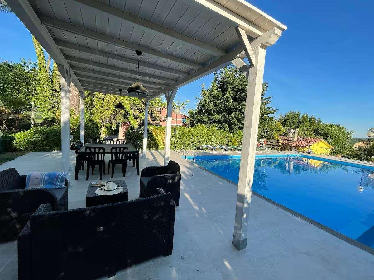 Casa indipendente in Fraz. Villa San Faustino, Massa Martana