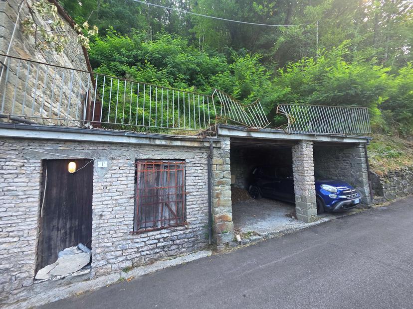 Rustico in Rocca di Soraggio, Sillano Giuncugnano — foto 3 di 5