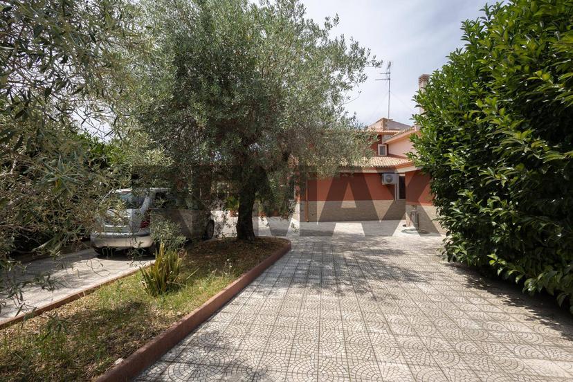 Villa in Via Paolo Borsellino 16, Augusta — foto 3 di 5