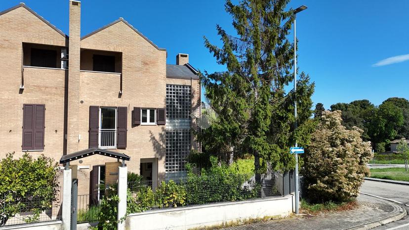 Villa a schiera in Via Barletta 78, Fermo — foto 3 di 5