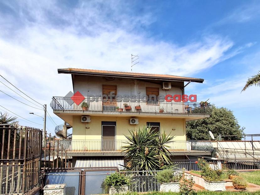Quadrilocale in Via Belluno 2b, San Giovanni la Punta — foto 3 di 5