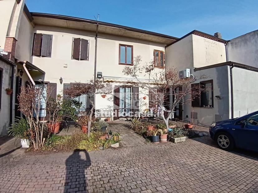 Villa bifamiliare in Via Marconi, Trescore Cremasco — foto 5 di 5