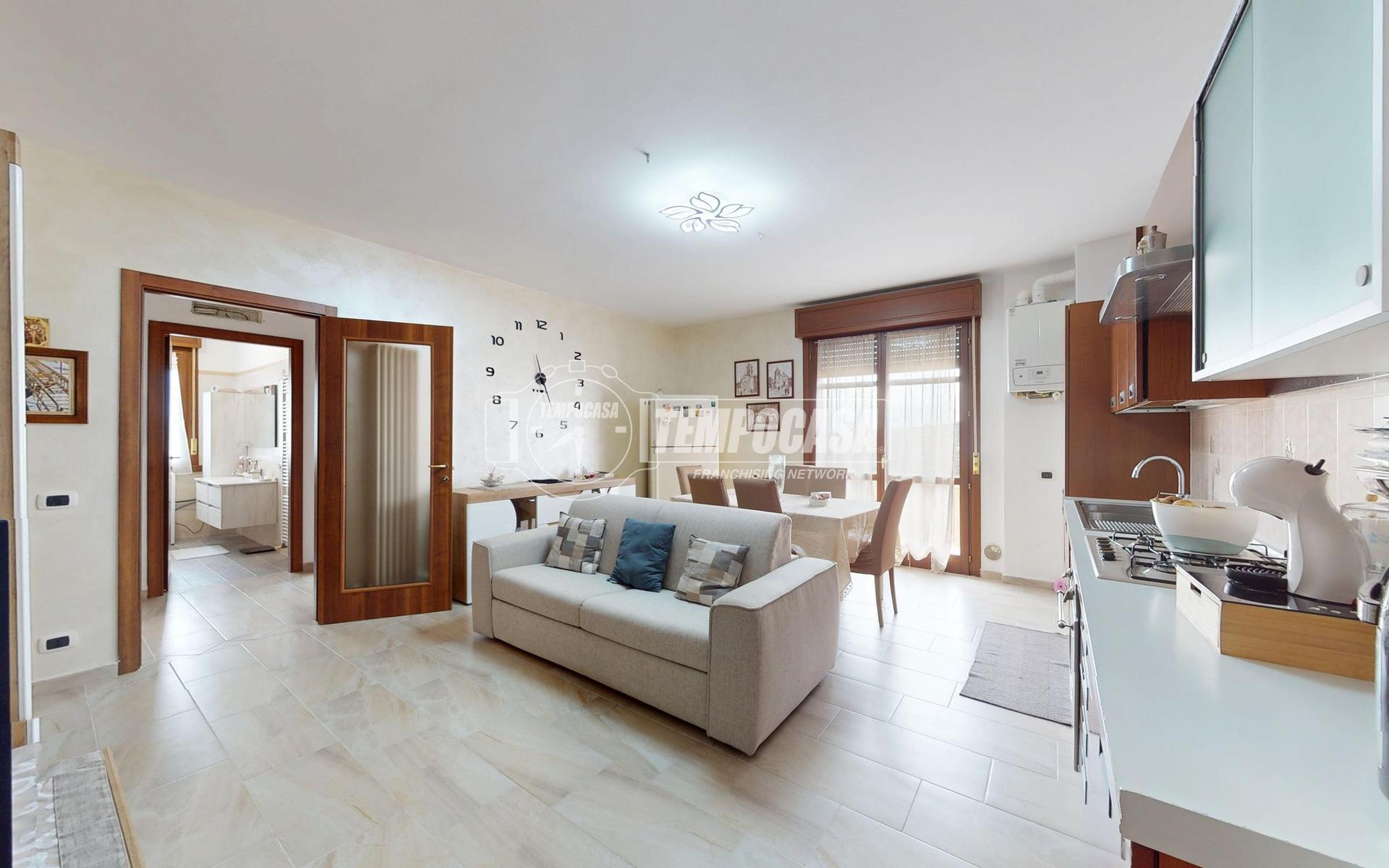 Trilocale in Via Vivaldi 13, Moglia