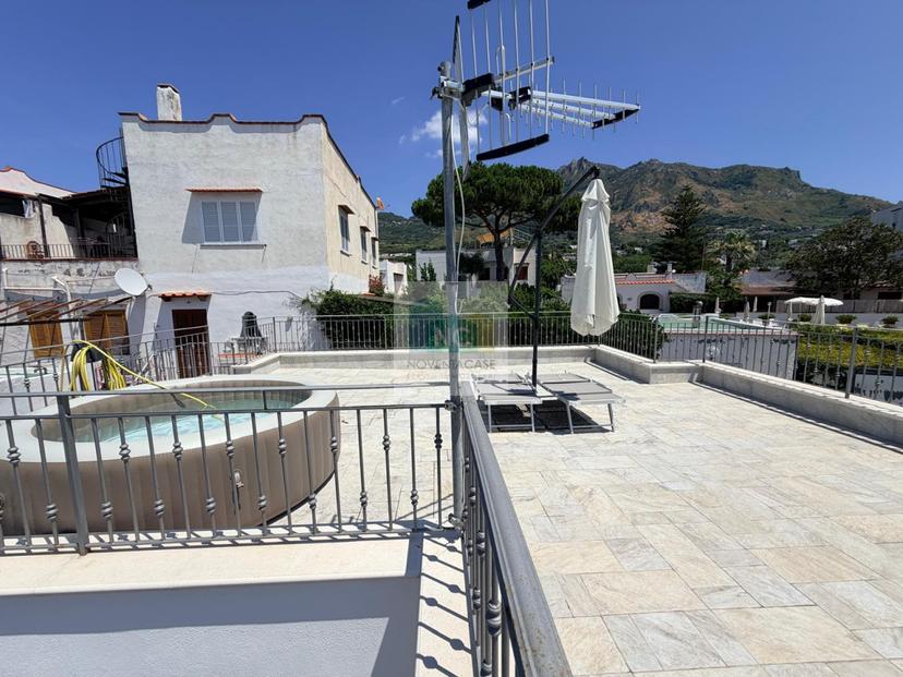 Villa in Via Giovanni Mazzella, Forio — foto 5 di 5