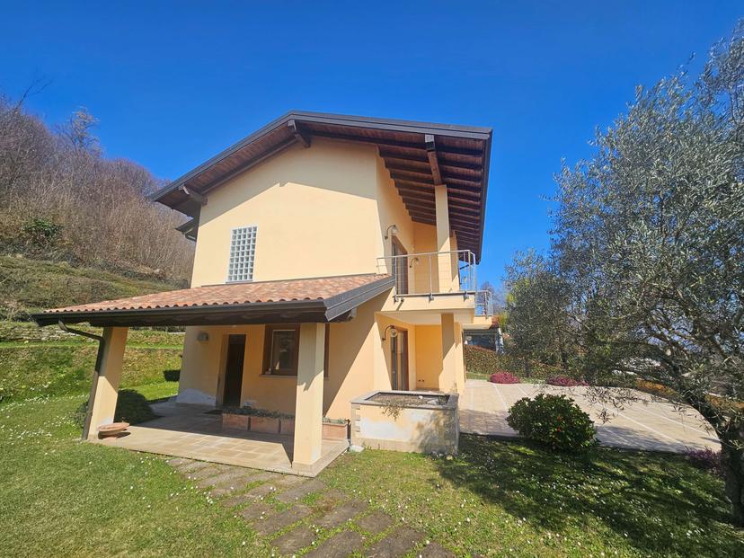 Villa unifamiliare, Nebbiuno — foto 5 di 5