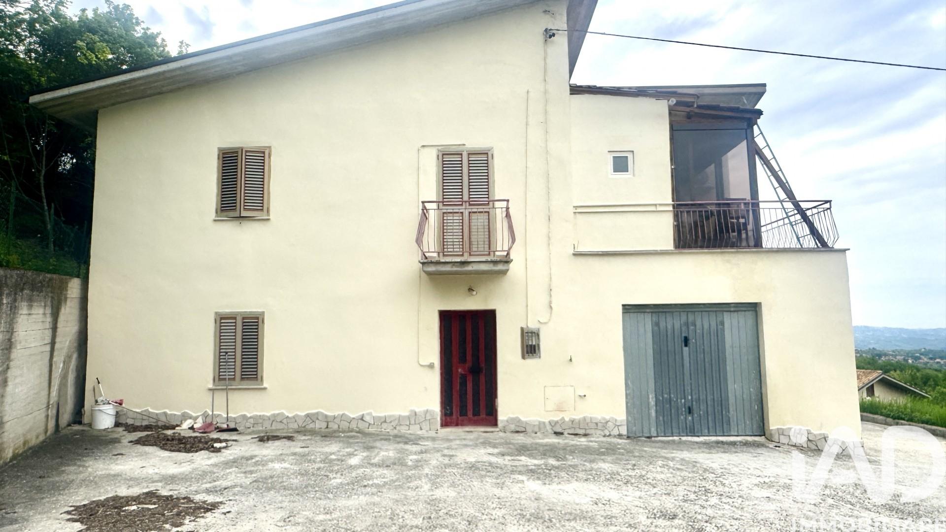 Villa in Via Centrale, Civitella del Tronto