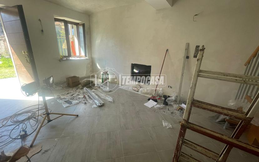 Appartamento in Via Giuseppe Mazzini, Trana — foto 3 di 5