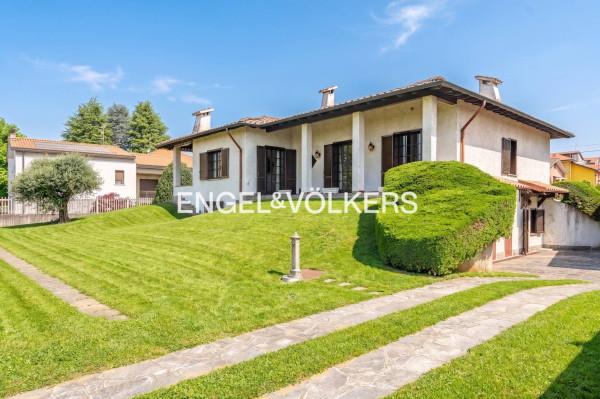 Villa in Via Silvio Pellico 48, Ceriano Laghetto — foto 2 di 5