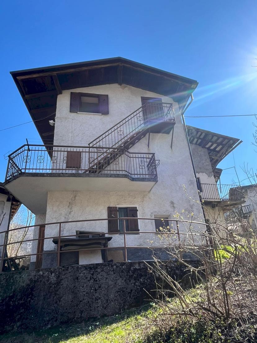 Porzione di casa in Borgata Tetrto Piglione, Roaschia — foto 4 di 5