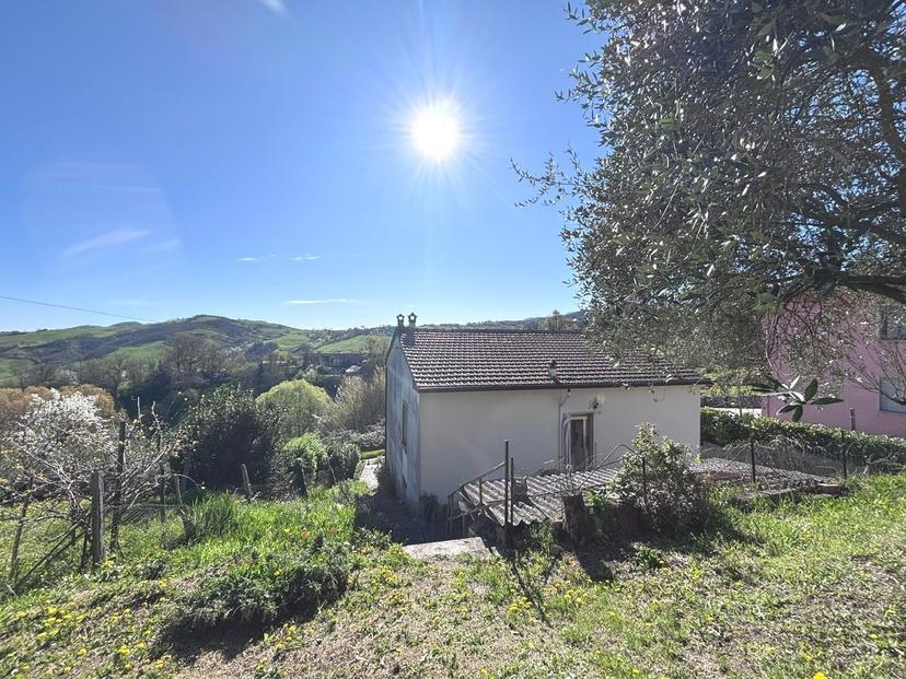 Casa indipendente in Strada Provinciale 4 4, Vernasca — foto 3 di 5