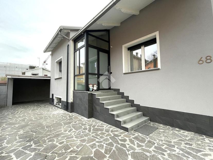 Villa in Strada Provinciale Busseto 68, Fontevivo — foto 4 di 5