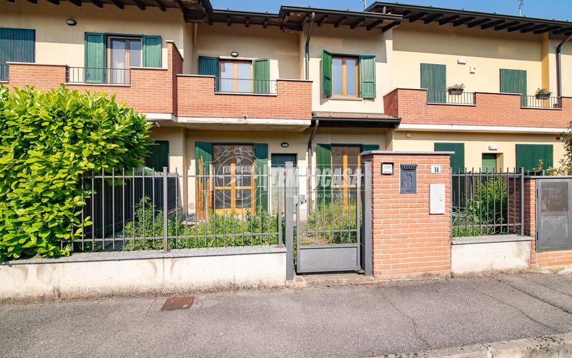 Villa a schiera in Via Madre Teresa di Calcutta 14, Mozzanica — foto 5 di 5