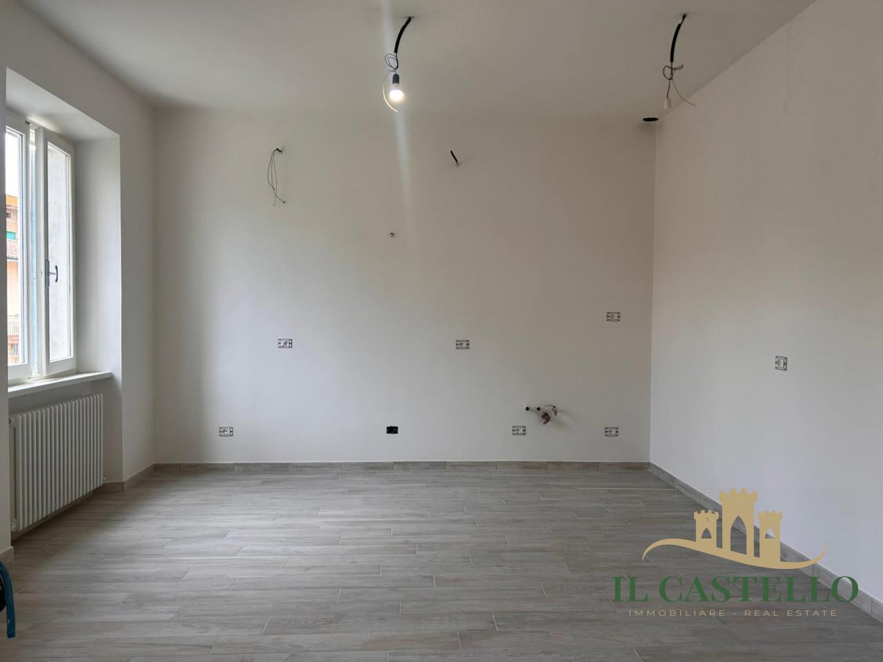 Trilocale, Castiglione del Lago