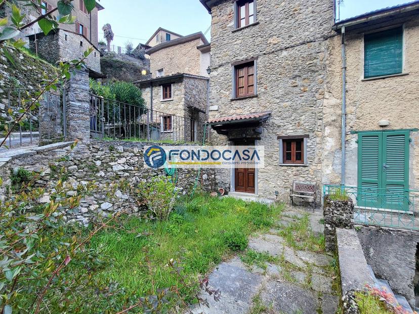 Appartamento in Via Broto 43, Stazzema — foto 3 di 5