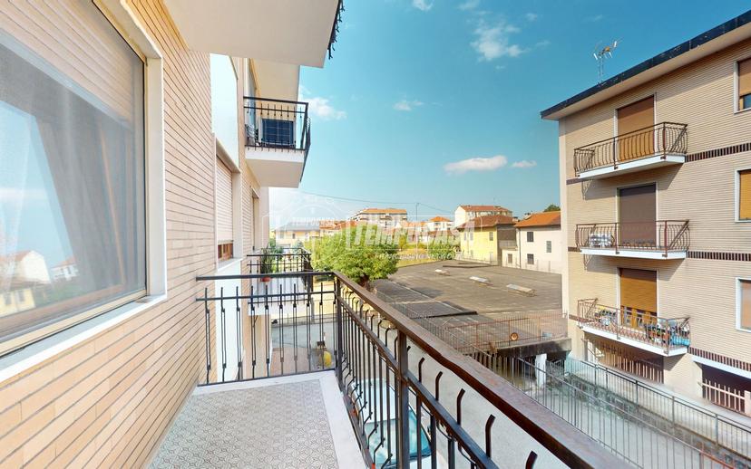 Trilocale in Via Brofferio 10/F, Settimo Torinese — foto 2 di 5