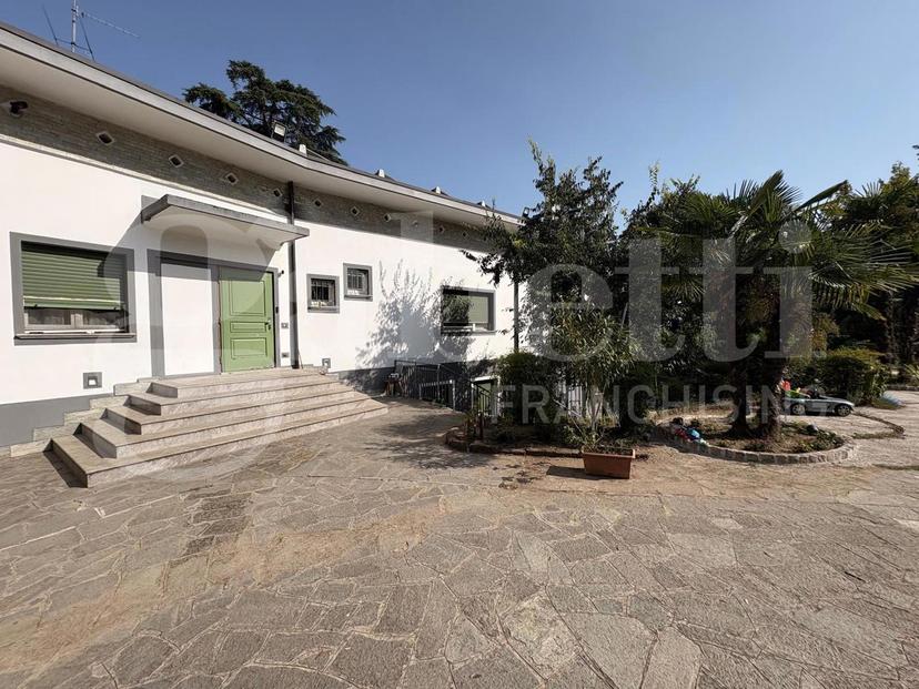 Villa in Via Milano 36, Cremona — foto 3 di 5