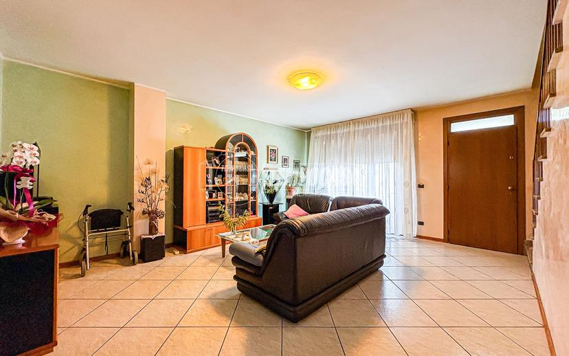 Quadrilocale in Via del Ciliegio 53, Santarcangelo di Romagna — foto 2 di 5