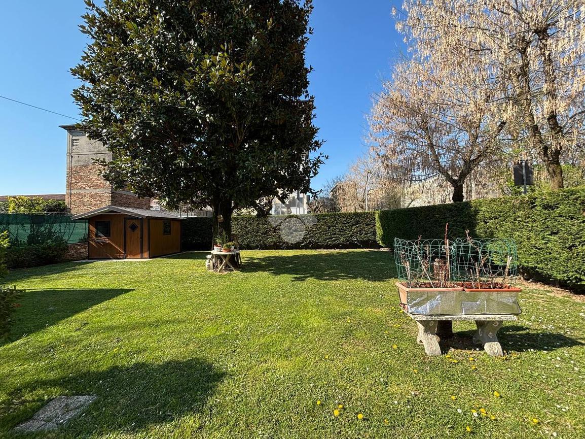 Casa indipendente in Viale Veneto 52, Conegliano