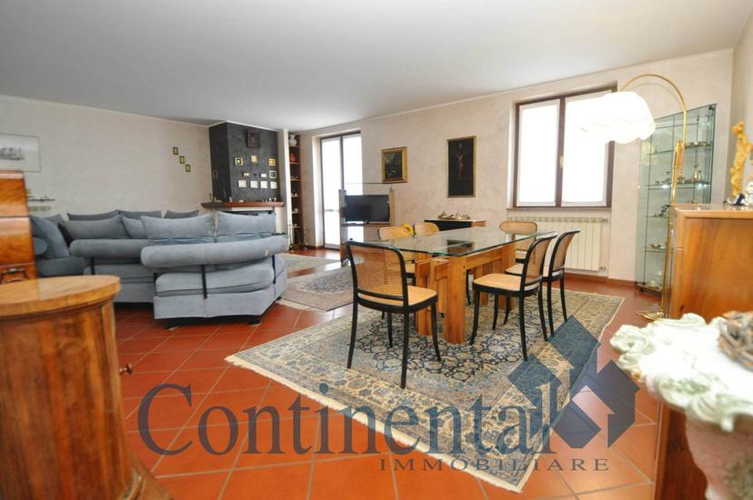 Quadrilocale in Via Santa Lucia 18, Piazzatorre — foto 2 di 5