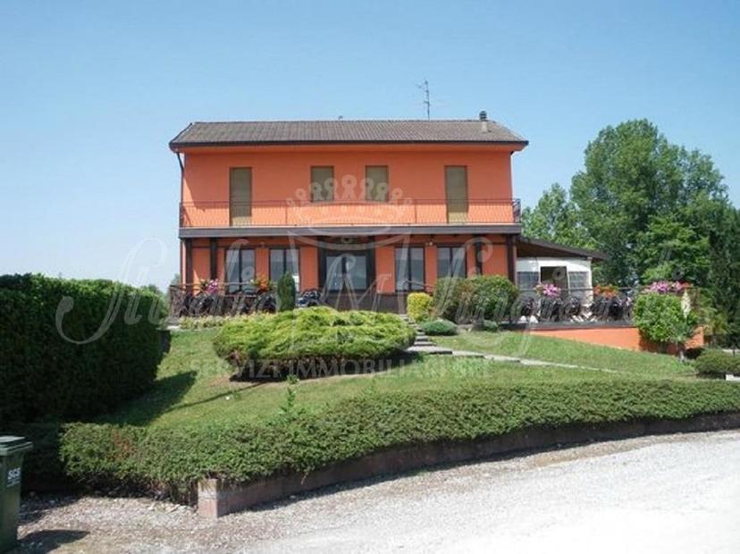 Casa indipendente in Strada Statale, Dovera — foto 2 di 3