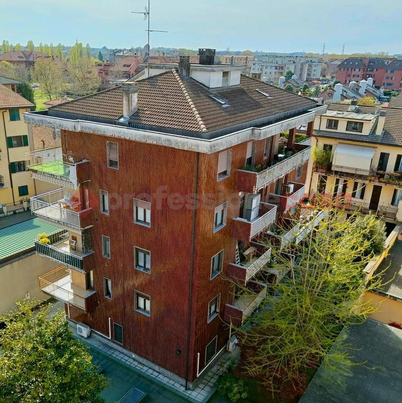 Trilocale in Via Luigi Cadorna, Opera — foto 4 di 5