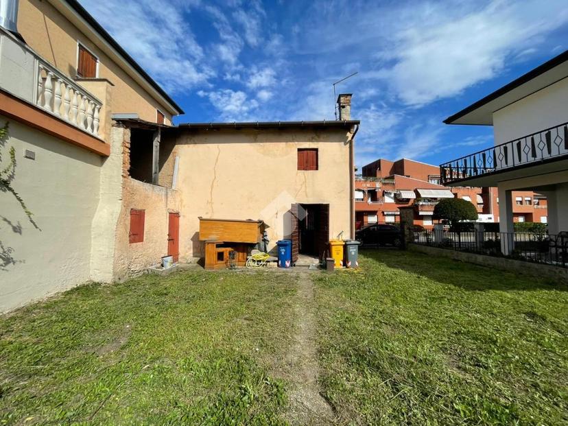 Rustico in Via Mario Fiore 12, Povegliano — foto 2 di 5