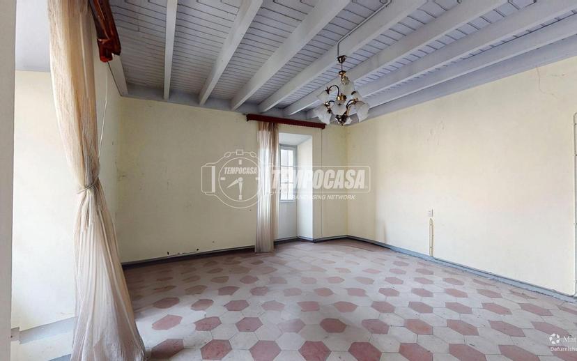 Trilocale in Via Santi Vitale E Agricola 5, Besana in Brianza — foto 3 di 5