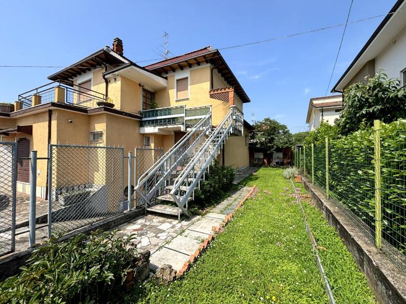 Casa indipendente in Via IV Novembre 2, Passirano — foto 5 di 5