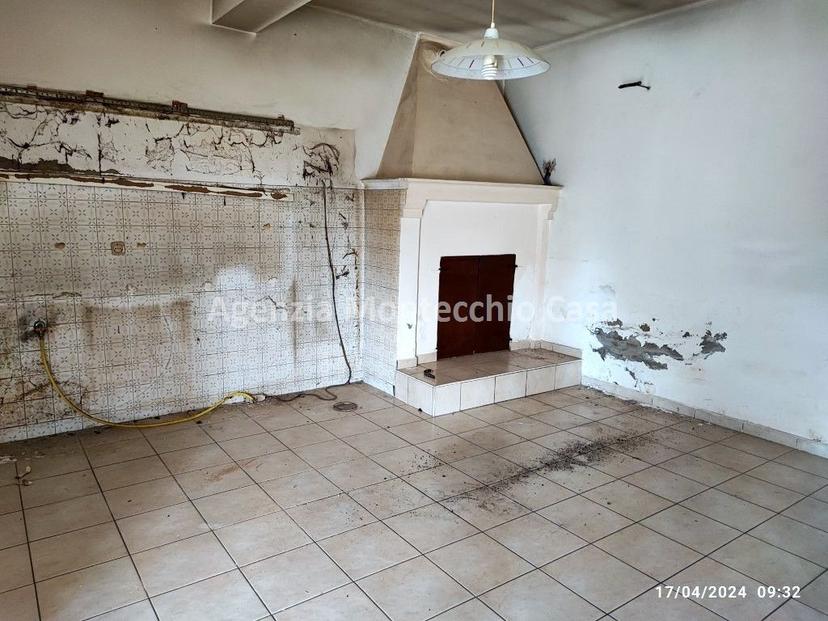 Casa indipendente in Via Martiri di Tavullia, Gradara — foto 4 di 5