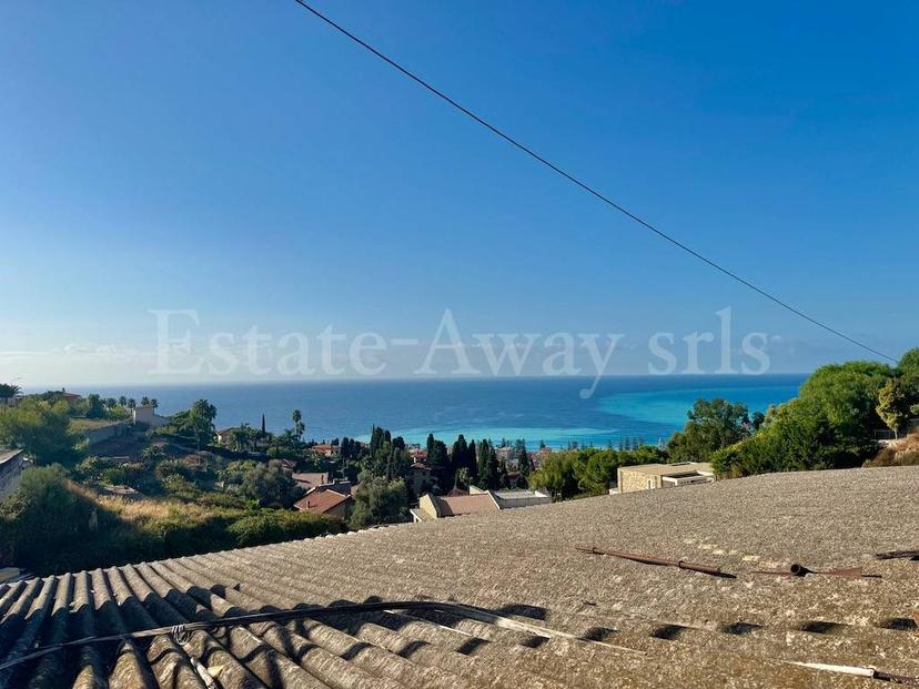 Rustico in Via dei Colli, Bordighera — foto 3 di 5