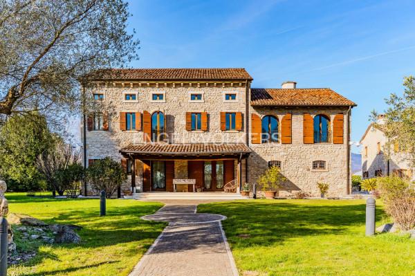 Villa in Via Ciadema, San Pietro di Feletto — foto 2 di 5