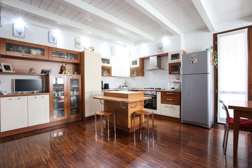 Casa indipendente in Via del Rosario 1, Bologna — foto 3 di 5