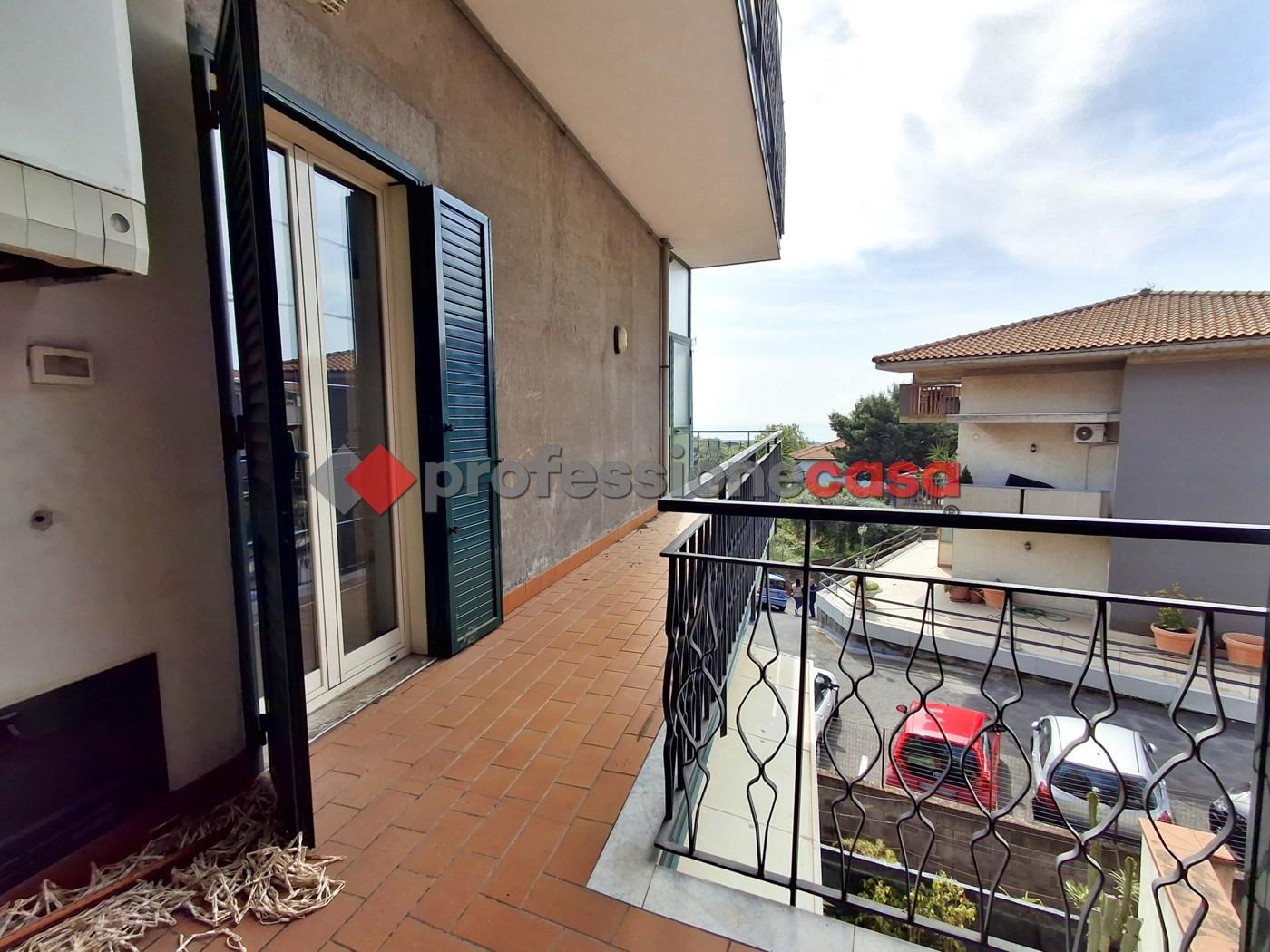 Appartamento in Via Duca degli Abruzzi 77, San Giovanni la Punta