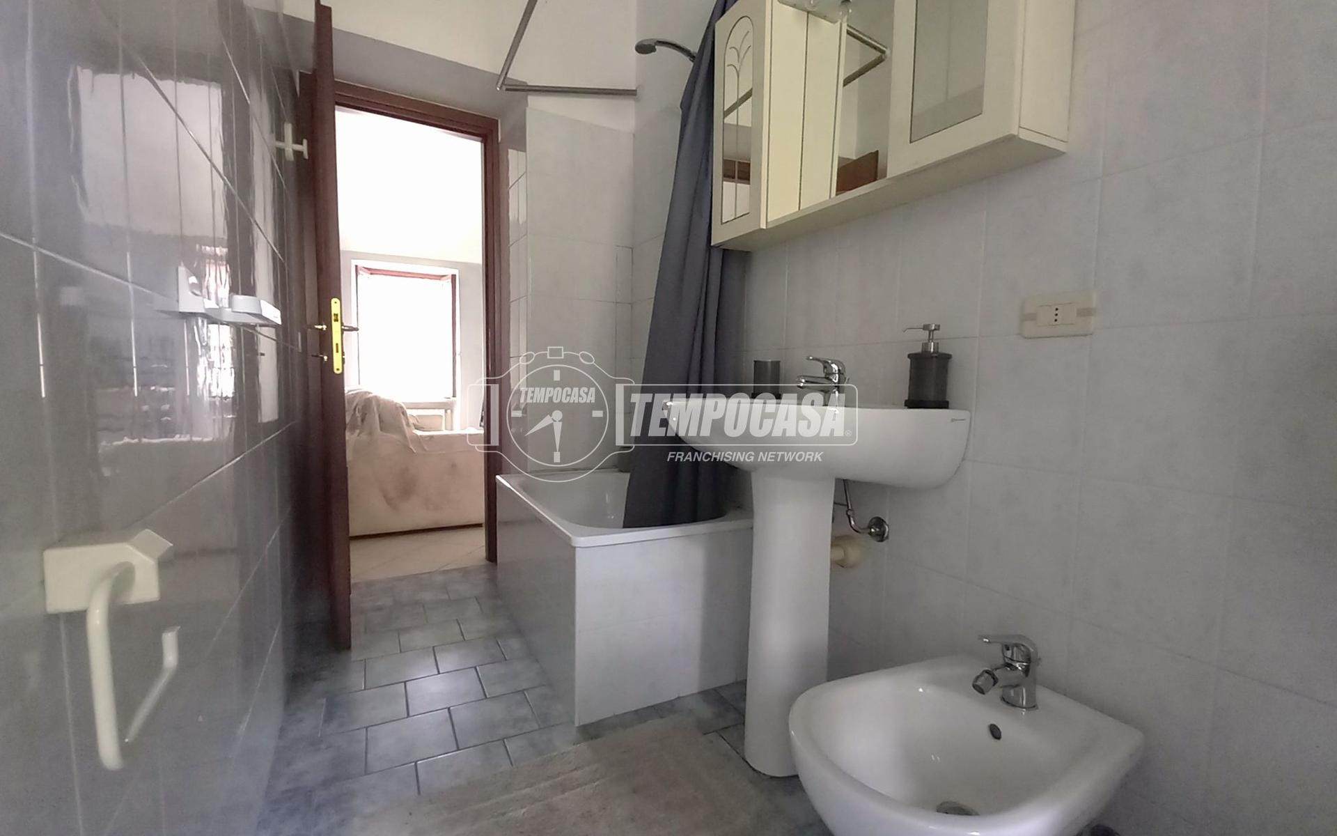 Appartamento in Via Roma, Mongrando