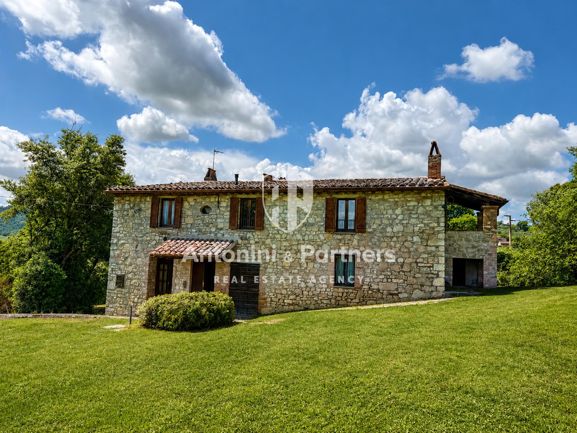 Rustico in Strada Provinciale 373, Monte Castello di Vibio