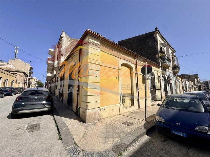 Casa indipendente in Via Agrigento, Siracusa — foto 2 di 5