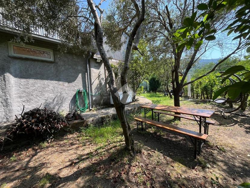 Casa indipendente in Via Piana, Orero