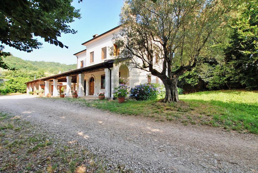 Villa in Via Savegnago 1b, Cornedo Vicentino — foto 5 di 5