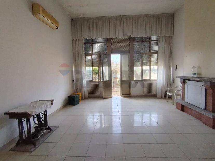 Casa indipendente in Via Vito Circolone 37-39, Maglie — foto 2 di 5