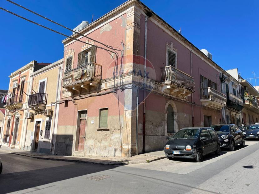 Casa indipendente in Via Paolo Cassar Scalia 119, Pachino