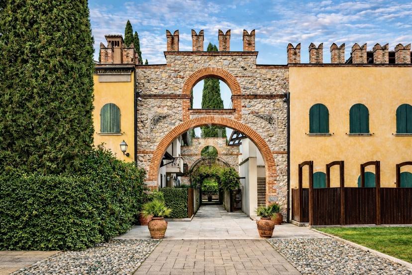 Trilocale in Via Dottore Angelo Omodeo 2, Polpenazze del Garda — foto 2 di 5