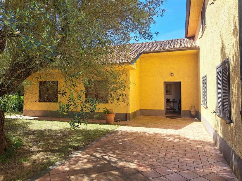Villa in Via della Cava, Vetralla — foto 2 di 5